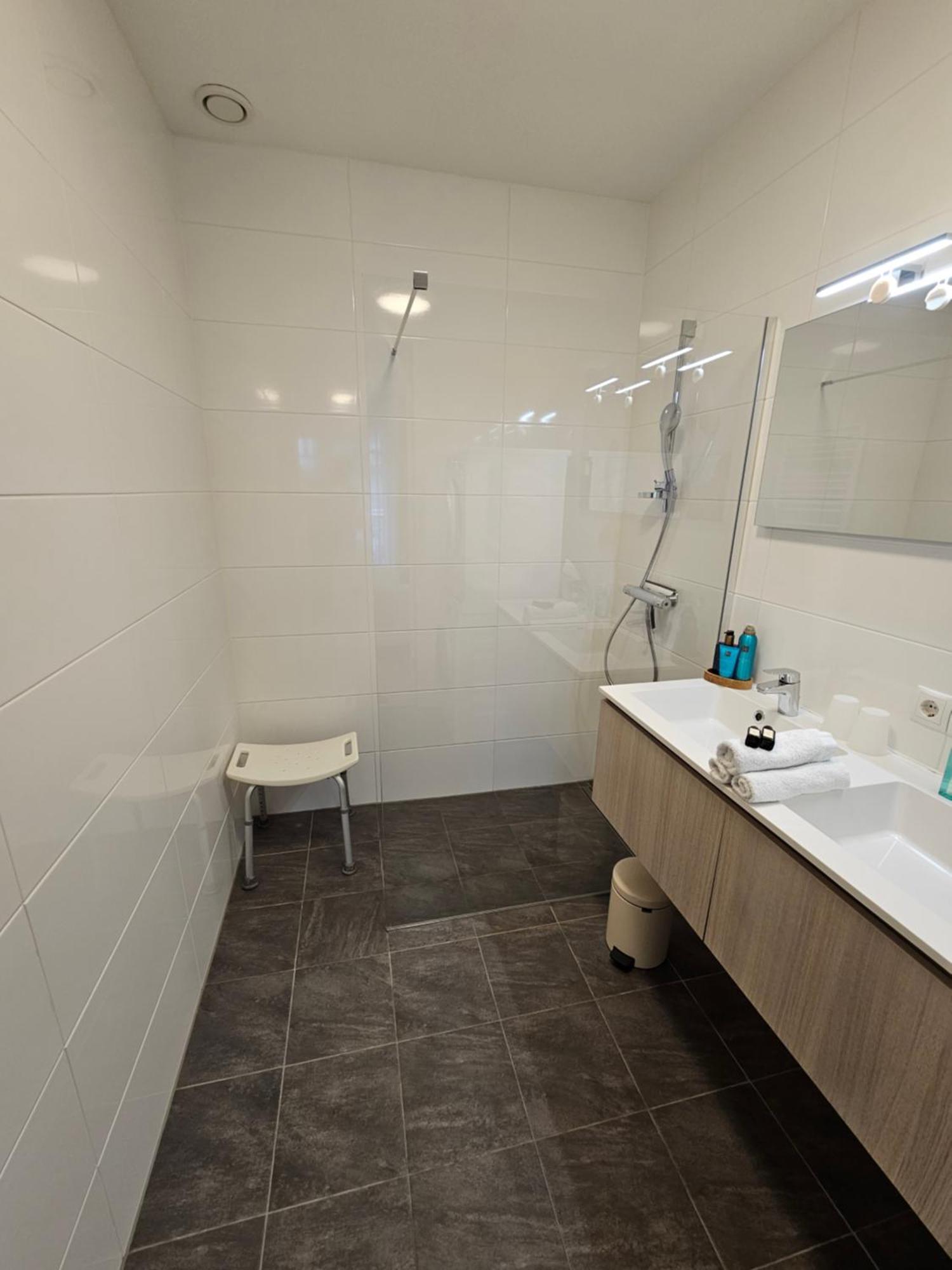 Le Normandy 5Star Apartment Cadzand Luaran gambar